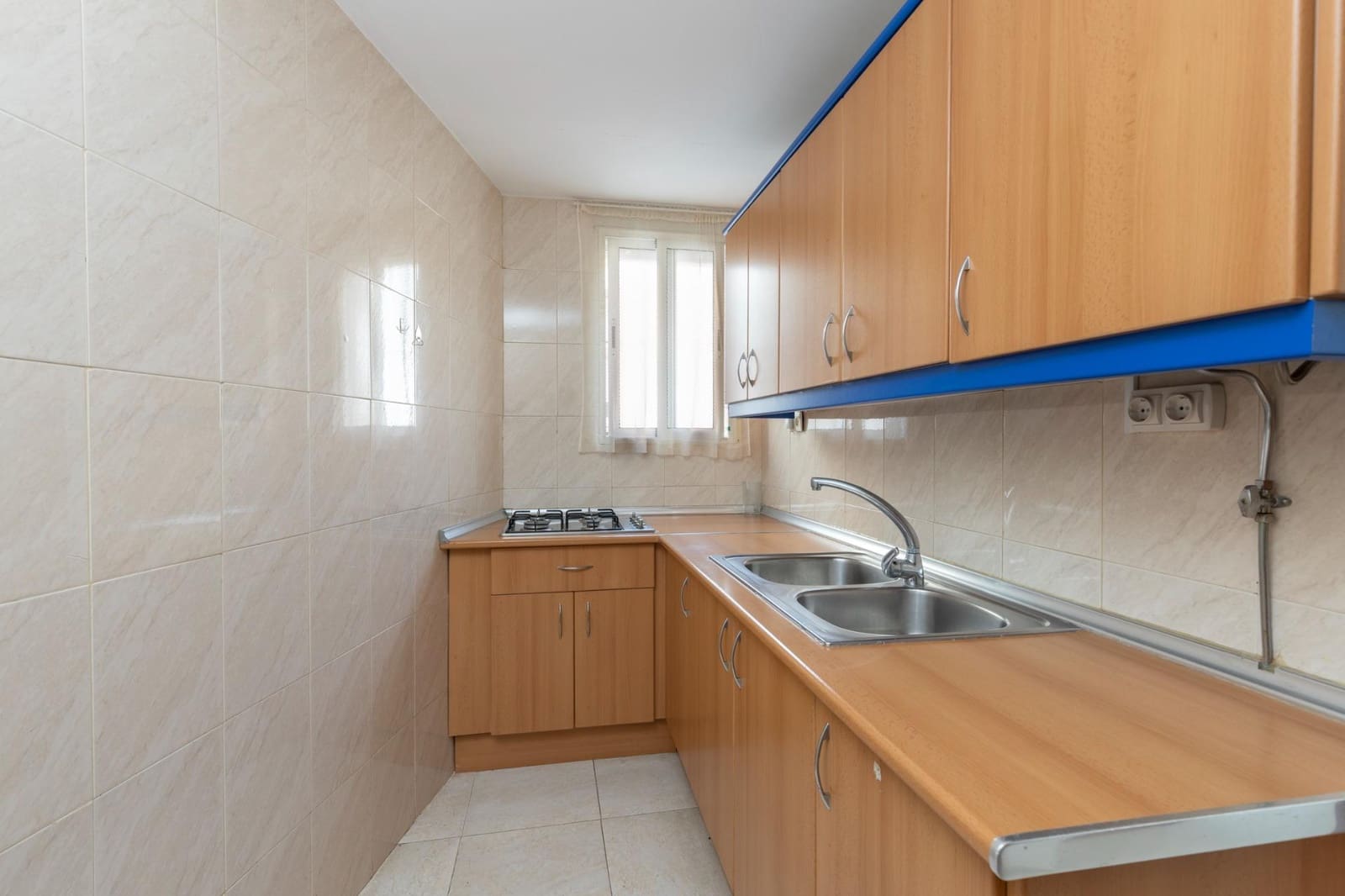 Komercyjne na sprzedaż w Maracena z garażem - 125 000 € (Ref: 9434949)