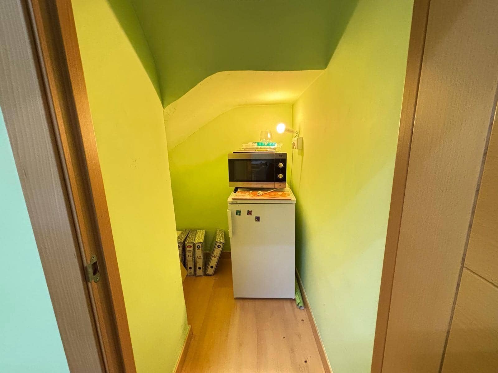 Commerciale in vendita in Armilla con garage - 87.000 € (Rif: 9434951)