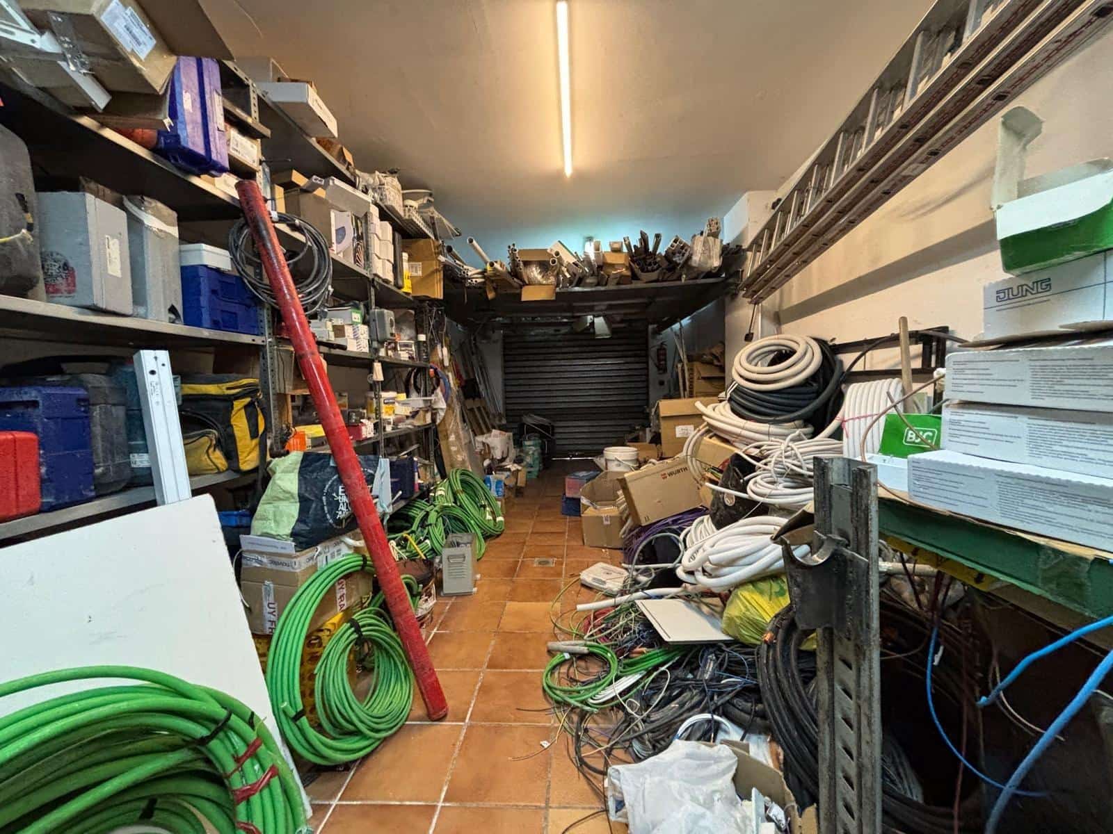 Commerciale in vendita in Armilla con garage - 87.000 € (Rif: 9434951)