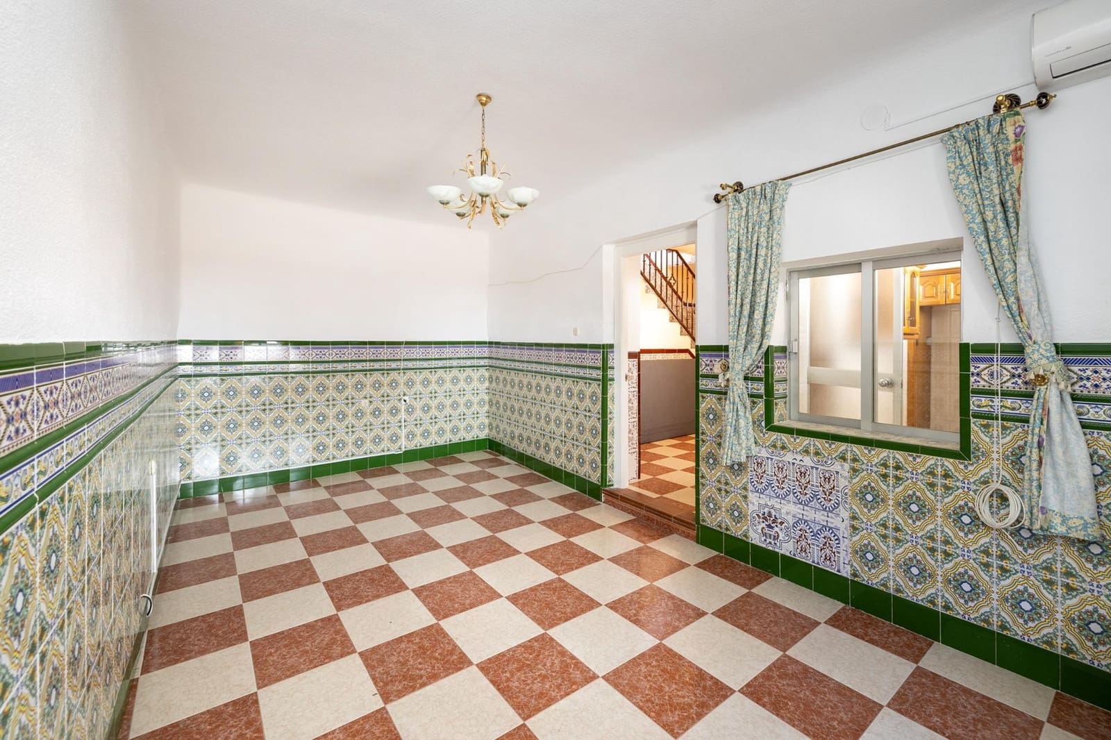 5 soverom Rekkehus til salgs i Granada by - € 203 000 (Ref: 9434952)