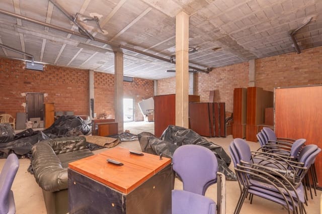 Erhverv til salg i Armilla - € 74.900 (Ref: 9434955)