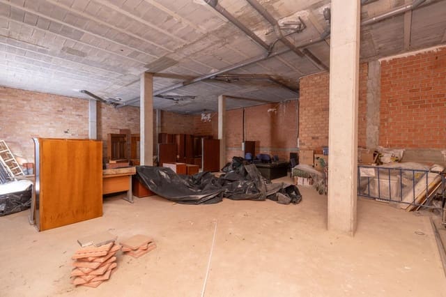 Erhverv til salg i Armilla - € 74.900 (Ref: 9434955)