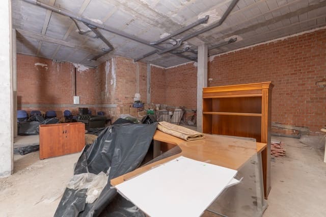 Erhverv til salg i Armilla - € 74.900 (Ref: 9434955)