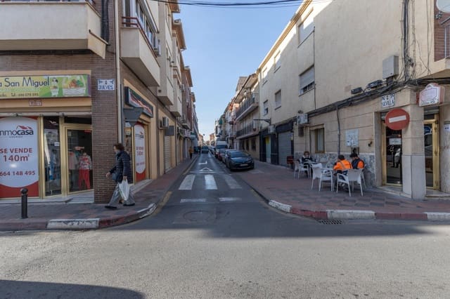 Erhverv til salg i Armilla - € 74.900 (Ref: 9434955)