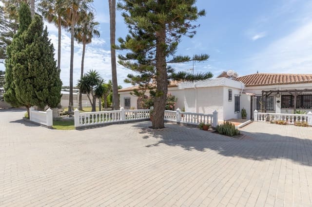 4 sypialnia Willa na sprzedaż w Motril z basenem garażem - 630 000 € (Ref: 9434960)