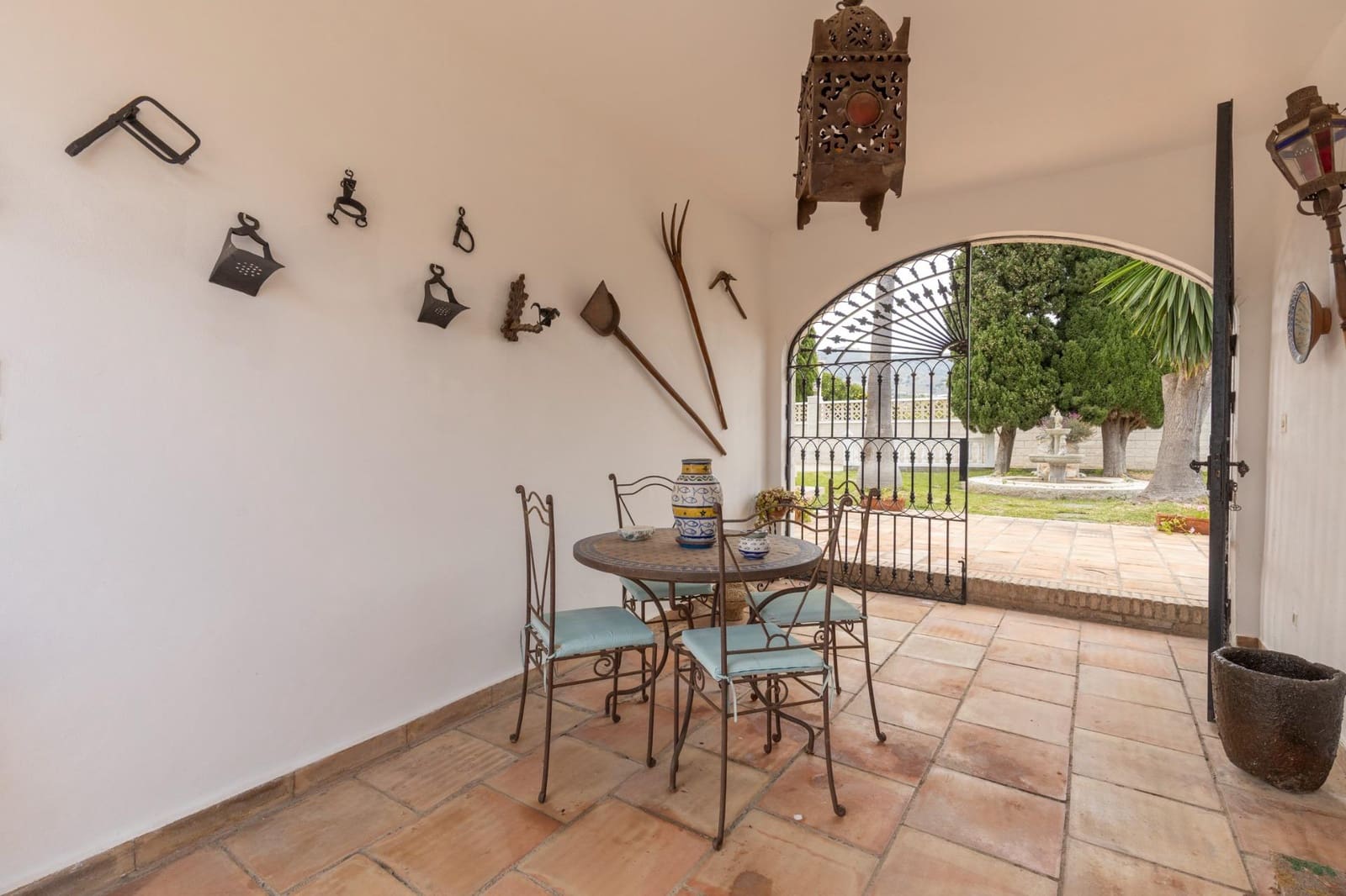 4 sypialnia Willa na sprzedaż w Motril z basenem garażem - 630 000 € (Ref: 9434960)