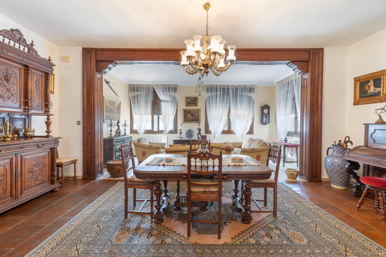 4 sypialnia Willa na sprzedaż w Motril z basenem garażem - 630 000 € (Ref: 9434960)