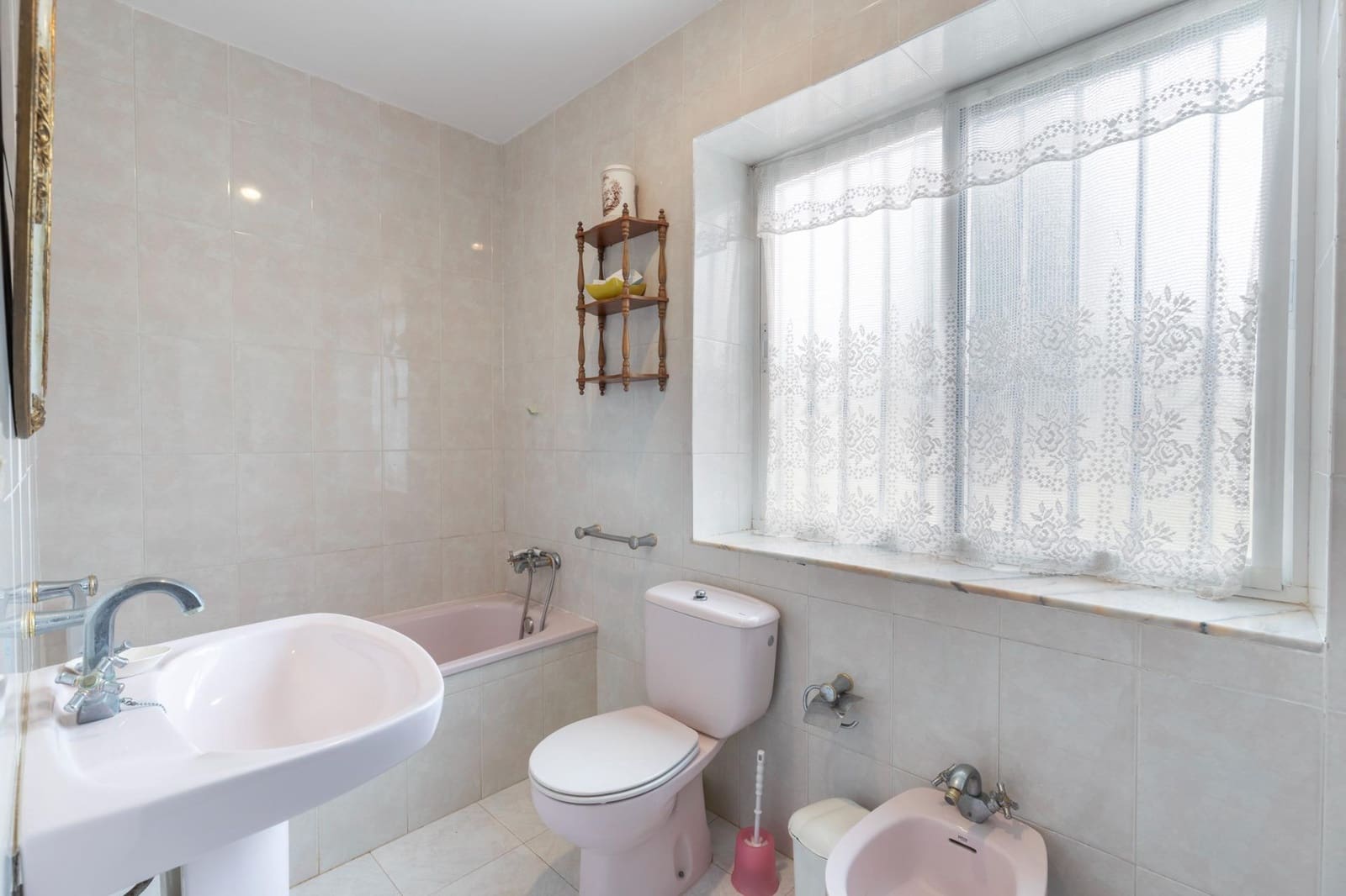 4 sypialnia Willa na sprzedaż w Motril z basenem garażem - 630 000 € (Ref: 9434960)