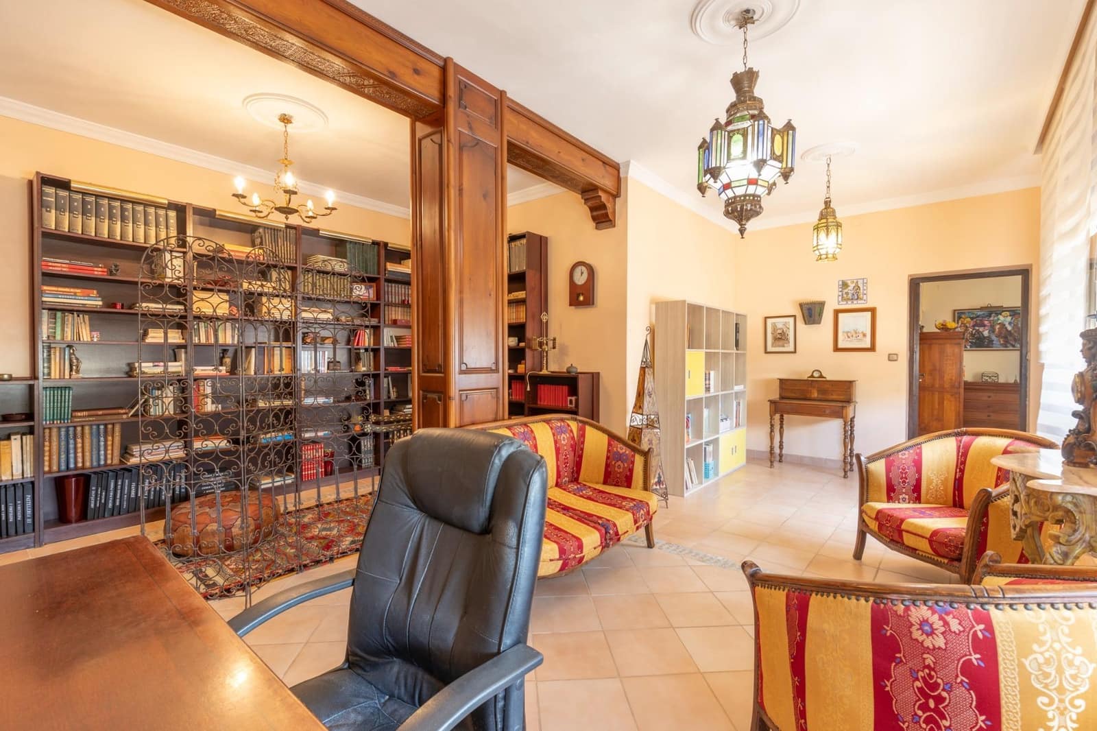 4 sypialnia Willa na sprzedaż w Motril z basenem garażem - 630 000 € (Ref: 9434960)