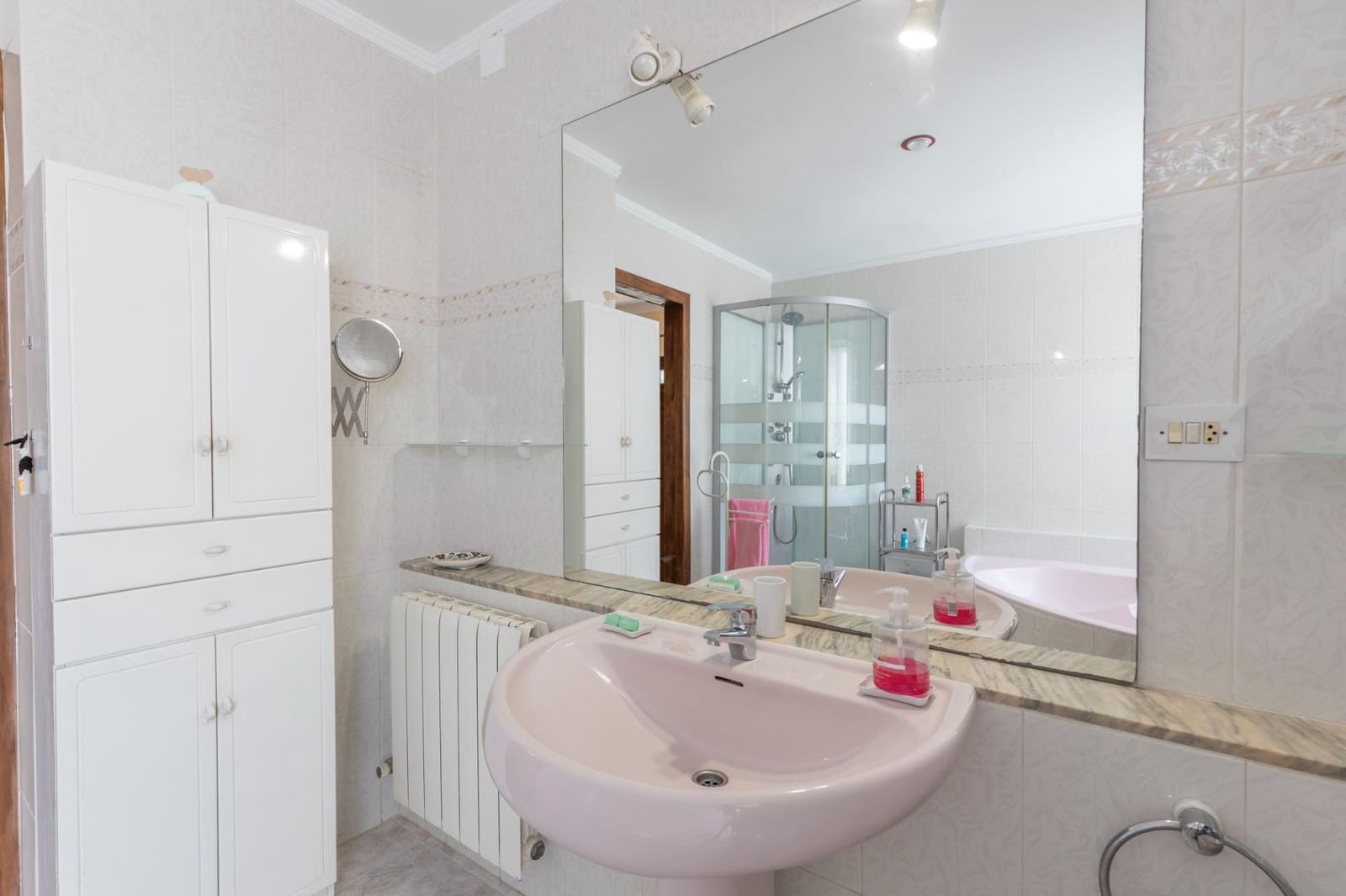 4 sypialnia Willa na sprzedaż w Motril z basenem garażem - 630 000 € (Ref: 9434960)