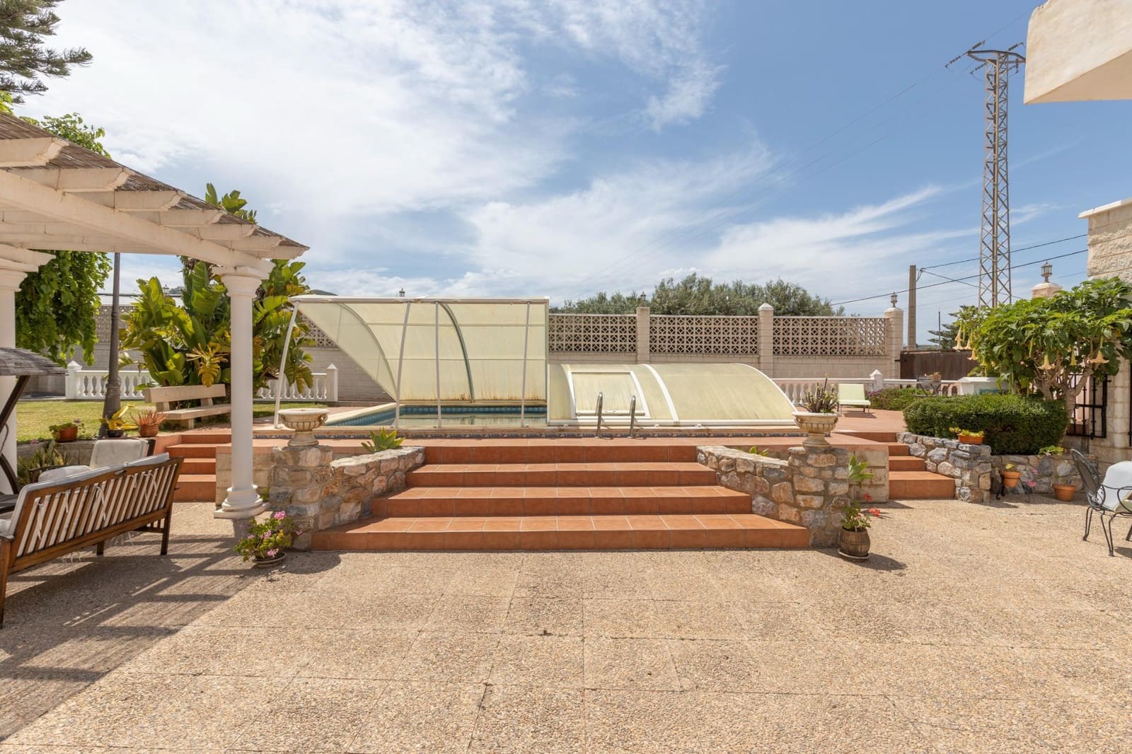 4 sypialnia Willa na sprzedaż w Motril z basenem garażem - 630 000 € (Ref: 9434960)