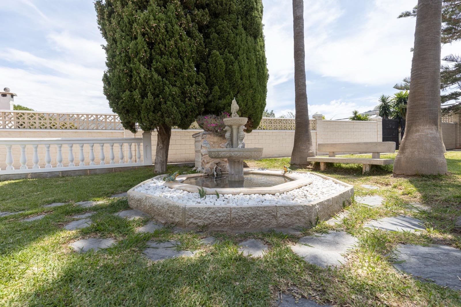 4 sypialnia Willa na sprzedaż w Motril z basenem garażem - 630 000 € (Ref: 9434960)