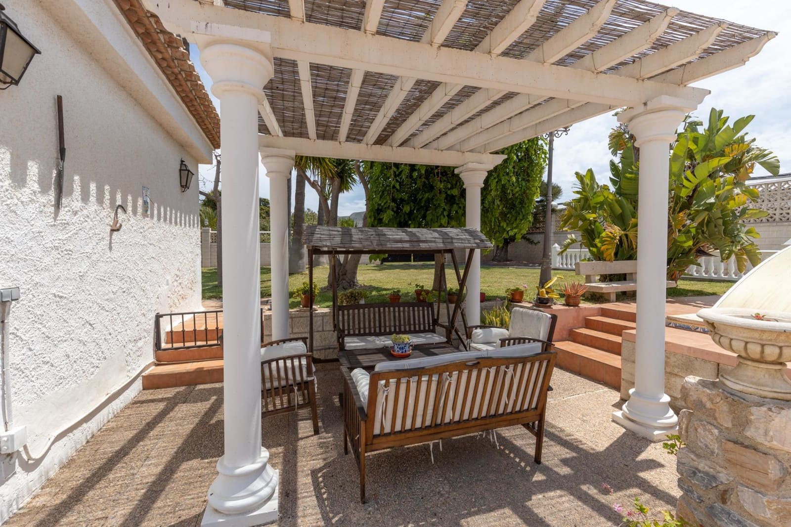 4 sypialnia Willa na sprzedaż w Motril z basenem garażem - 630 000 € (Ref: 9434960)