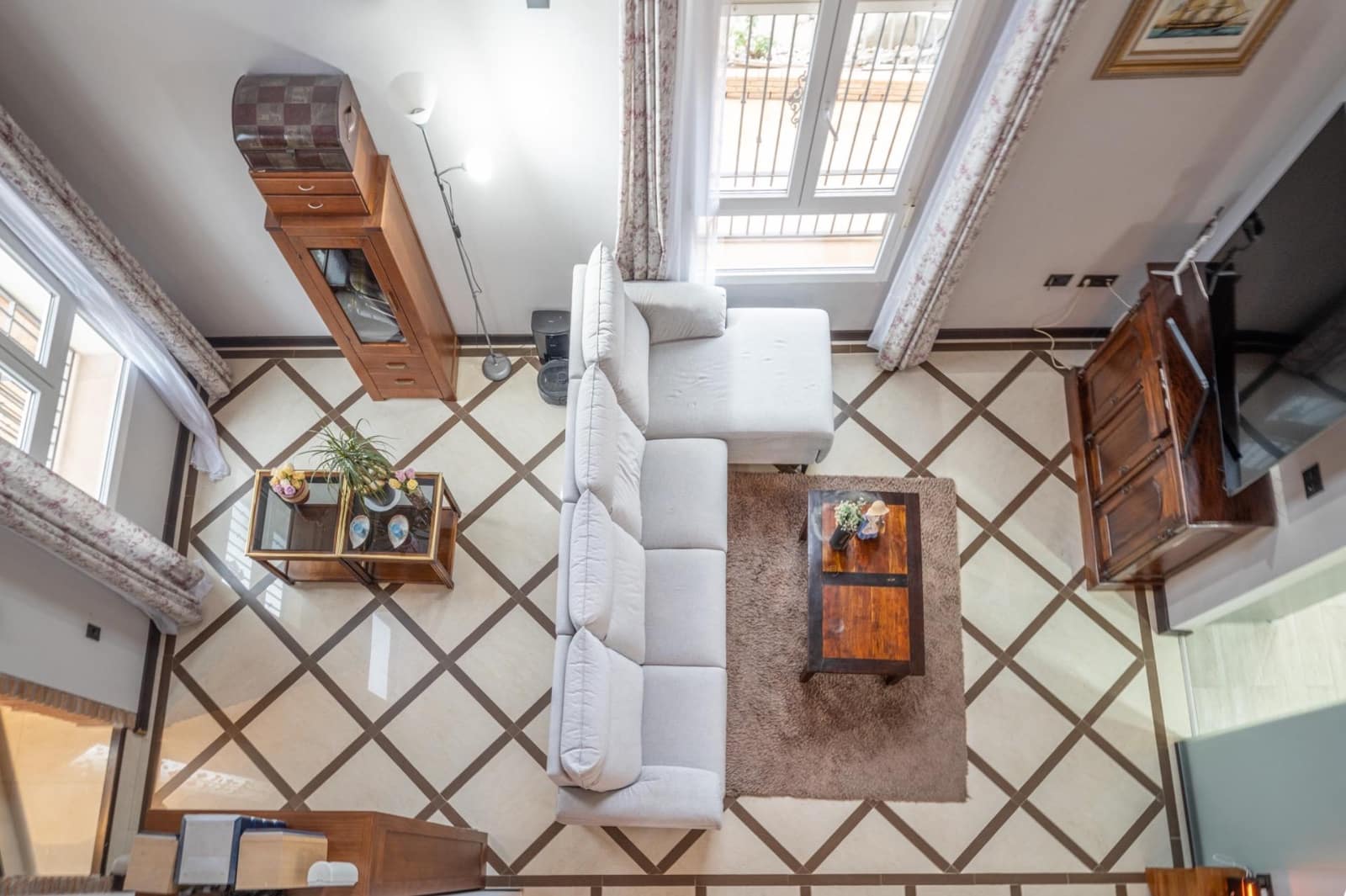 6 soverom Villa til salgs i Otura med svømmebasseng garasje - € 445 000 (Ref: 9434961)