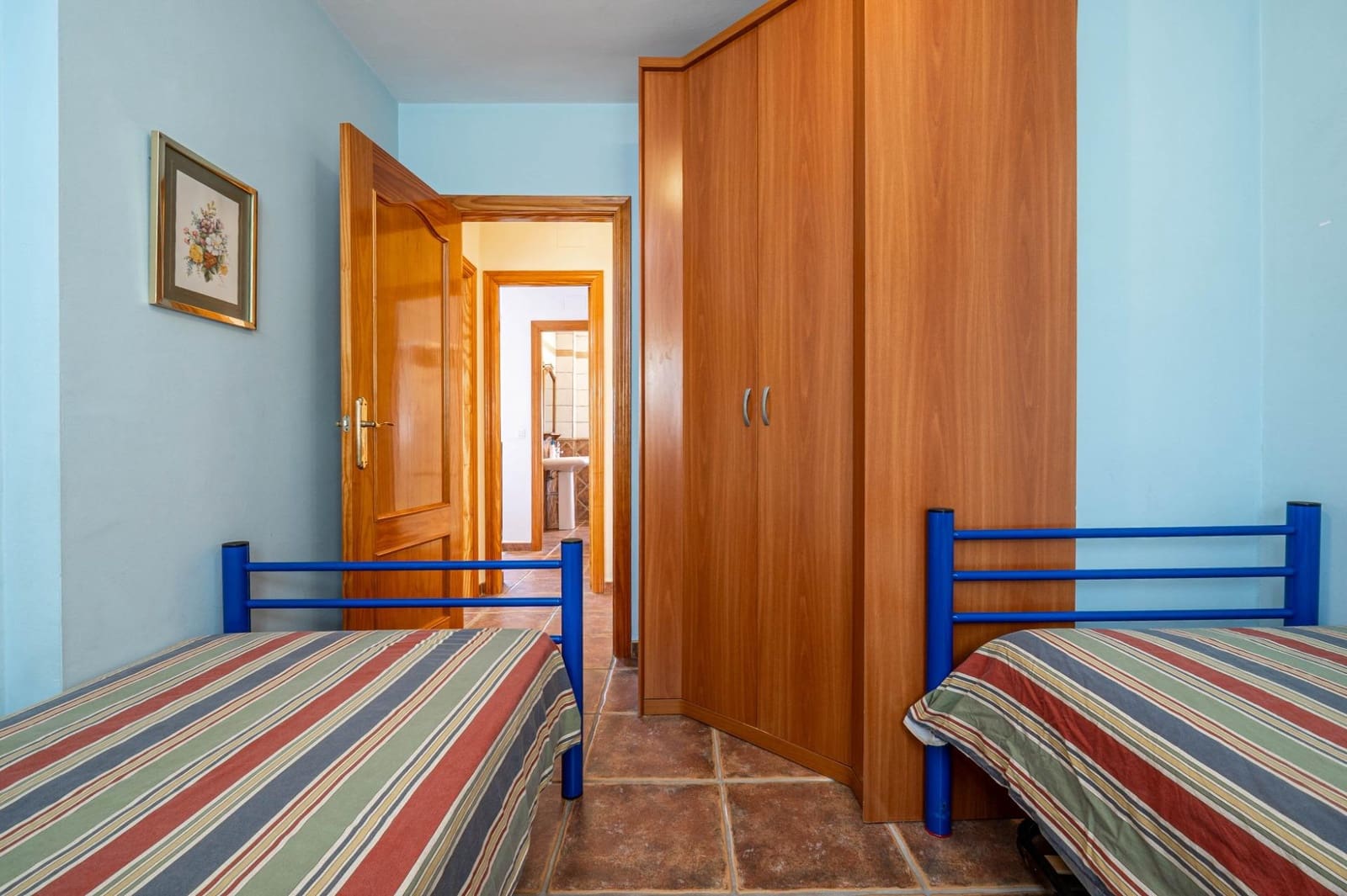 3 bedroom Villa for sale in La Zubia with pool garage - € 350,000 (Ref: 9434962)