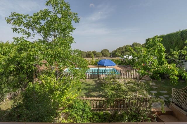 3 soveværelse Villa til salg i La Zubia med swimmingpool garage - € 350.000 (Ref: 9434962)