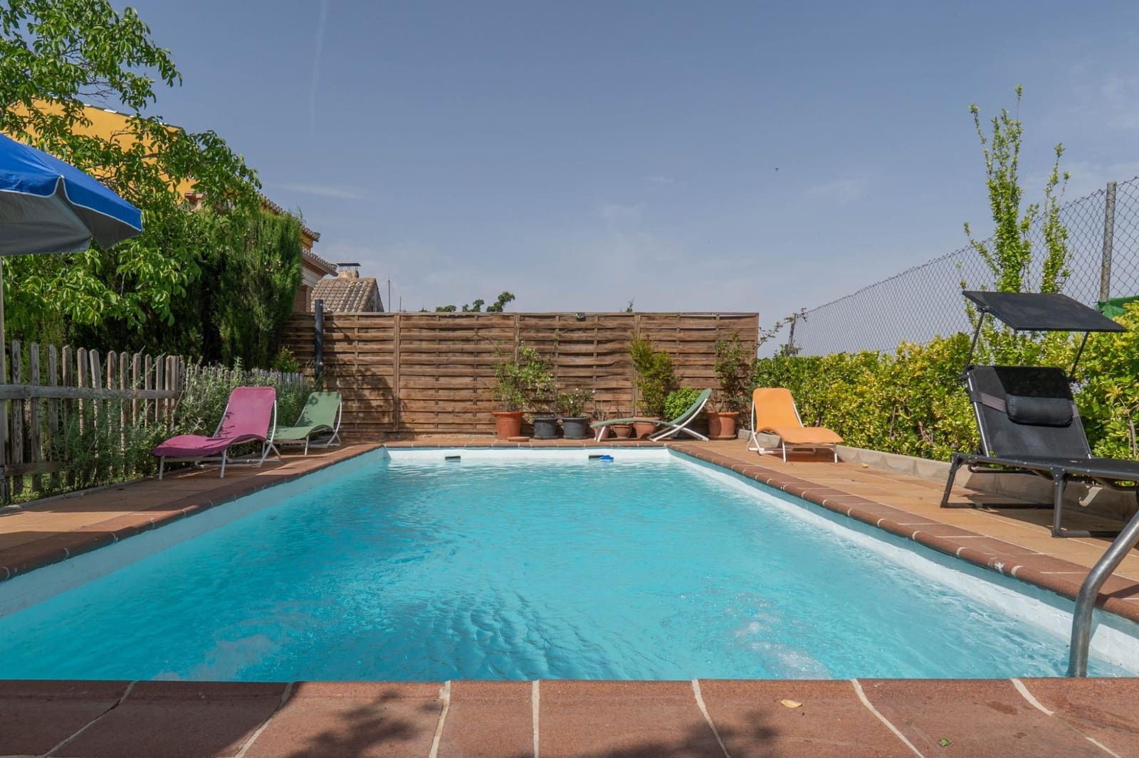 3 bedroom Villa for sale in La Zubia with pool garage - € 350,000 (Ref: 9434962)