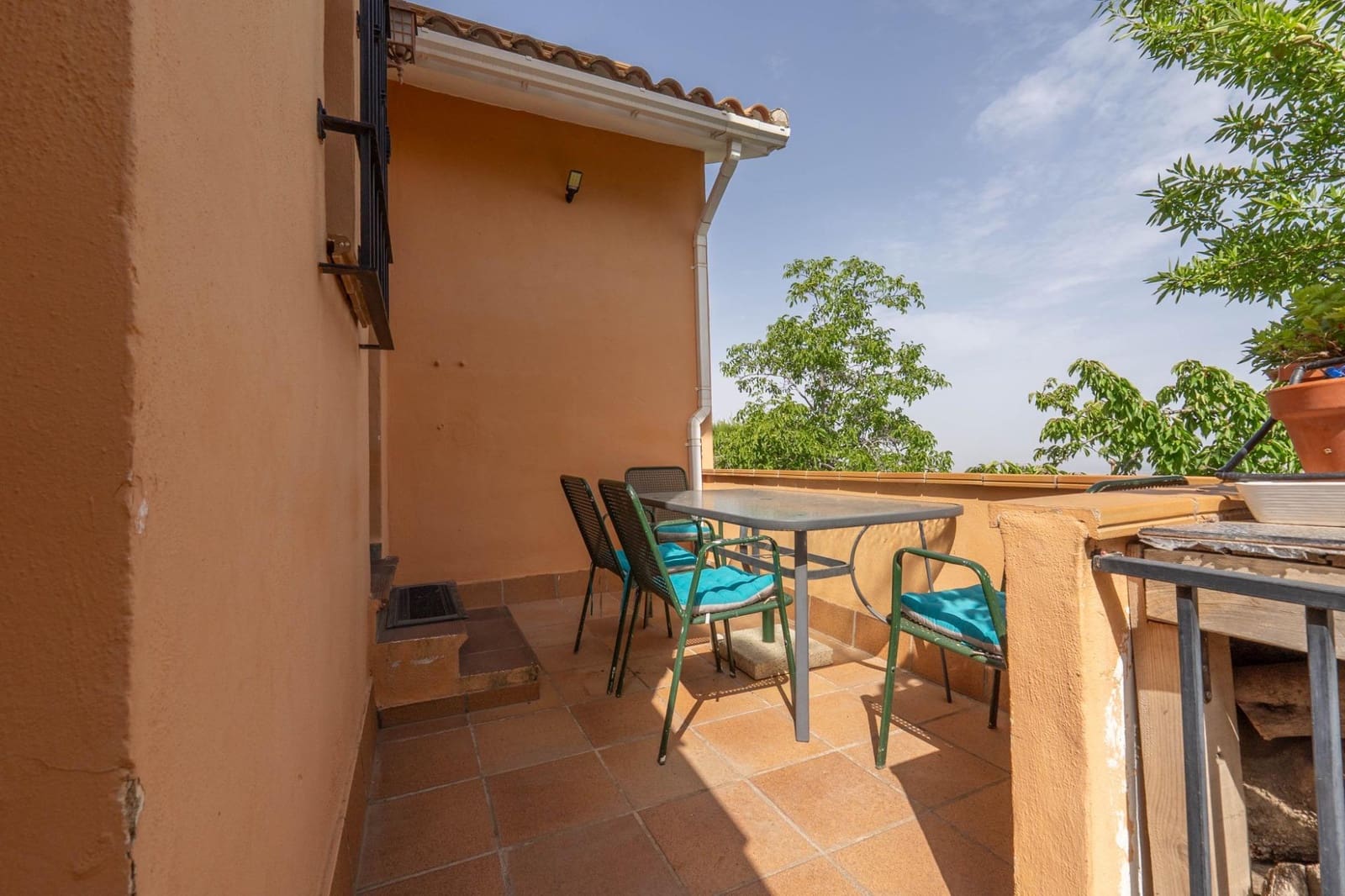 3 bedroom Villa for sale in La Zubia with pool garage - € 350,000 (Ref: 9434962)