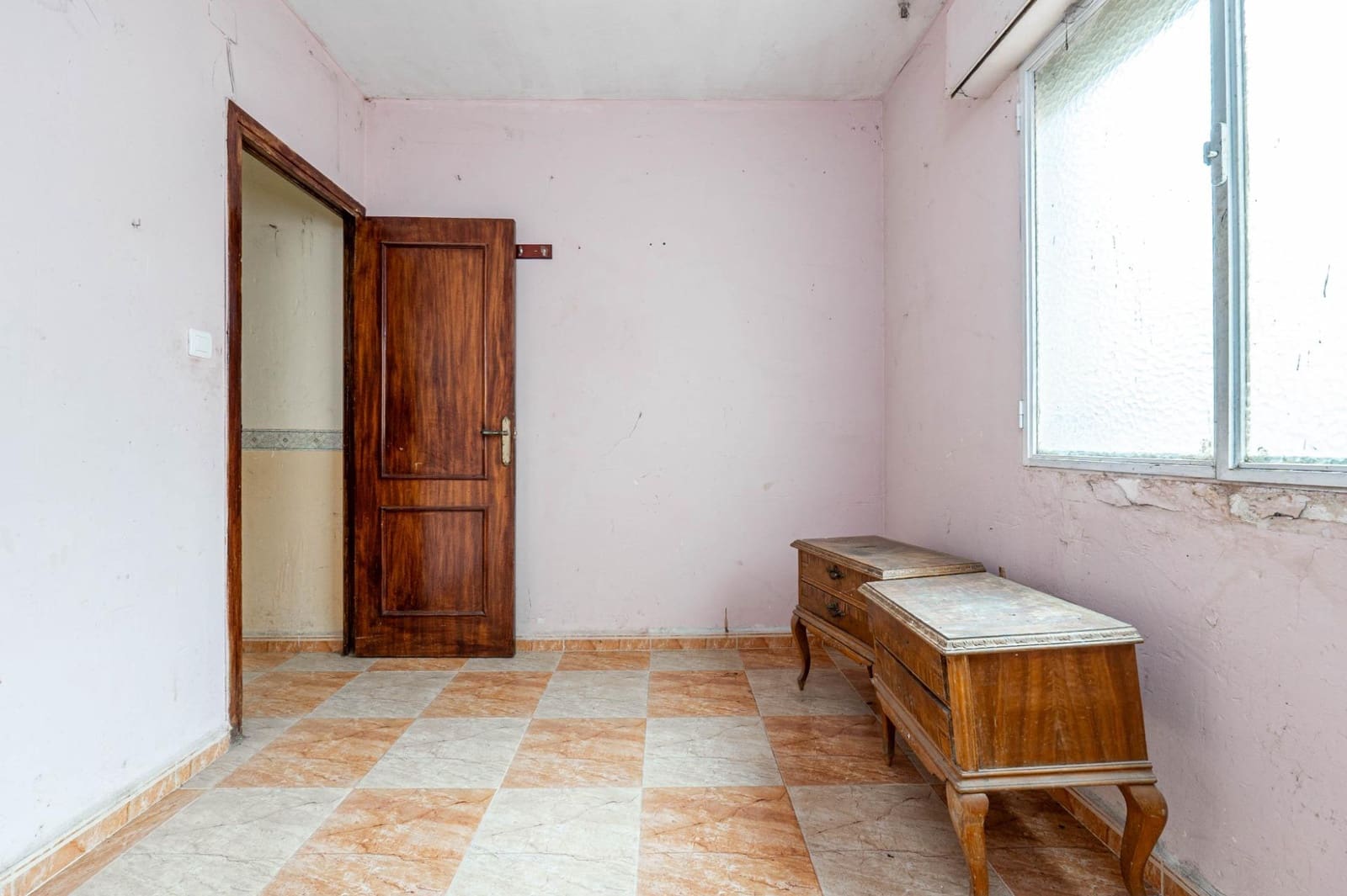 5 bedroom Terraced Villa for sale in Ogijares - € 268,000 (Ref: 9434963)