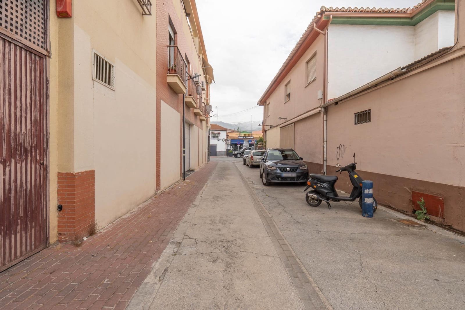 5 bedroom Terraced Villa for sale in Ogijares - € 268,000 (Ref: 9434963)
