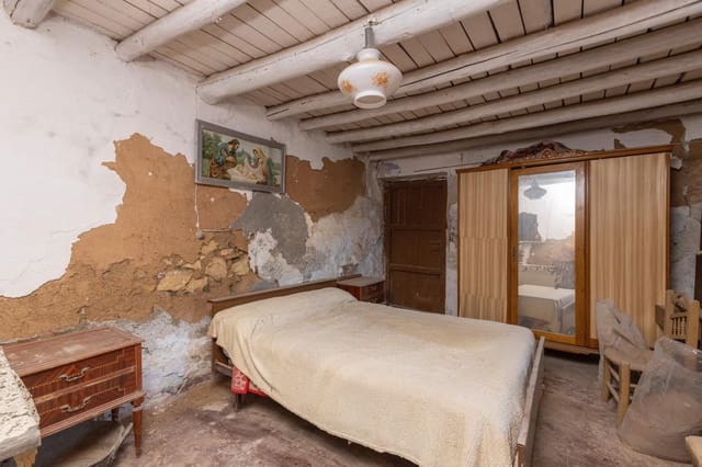 3 soveværelse Finca/Landehus til salg i Pinos Puente - € 16.900 (Ref: 9434964)