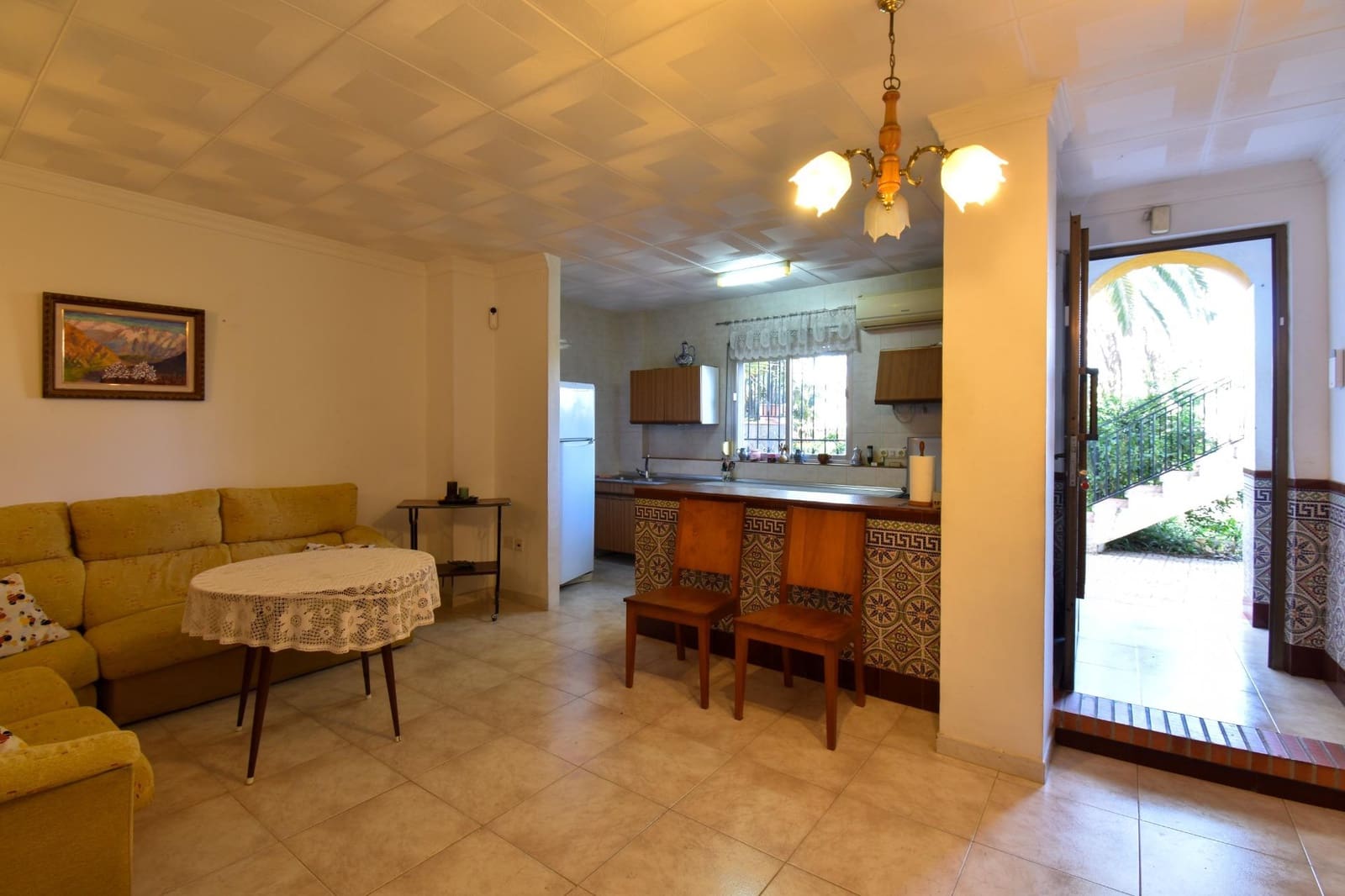 10 bedroom Villa for sale in Padul with pool garage - € 320,000 (Ref: 9434965)