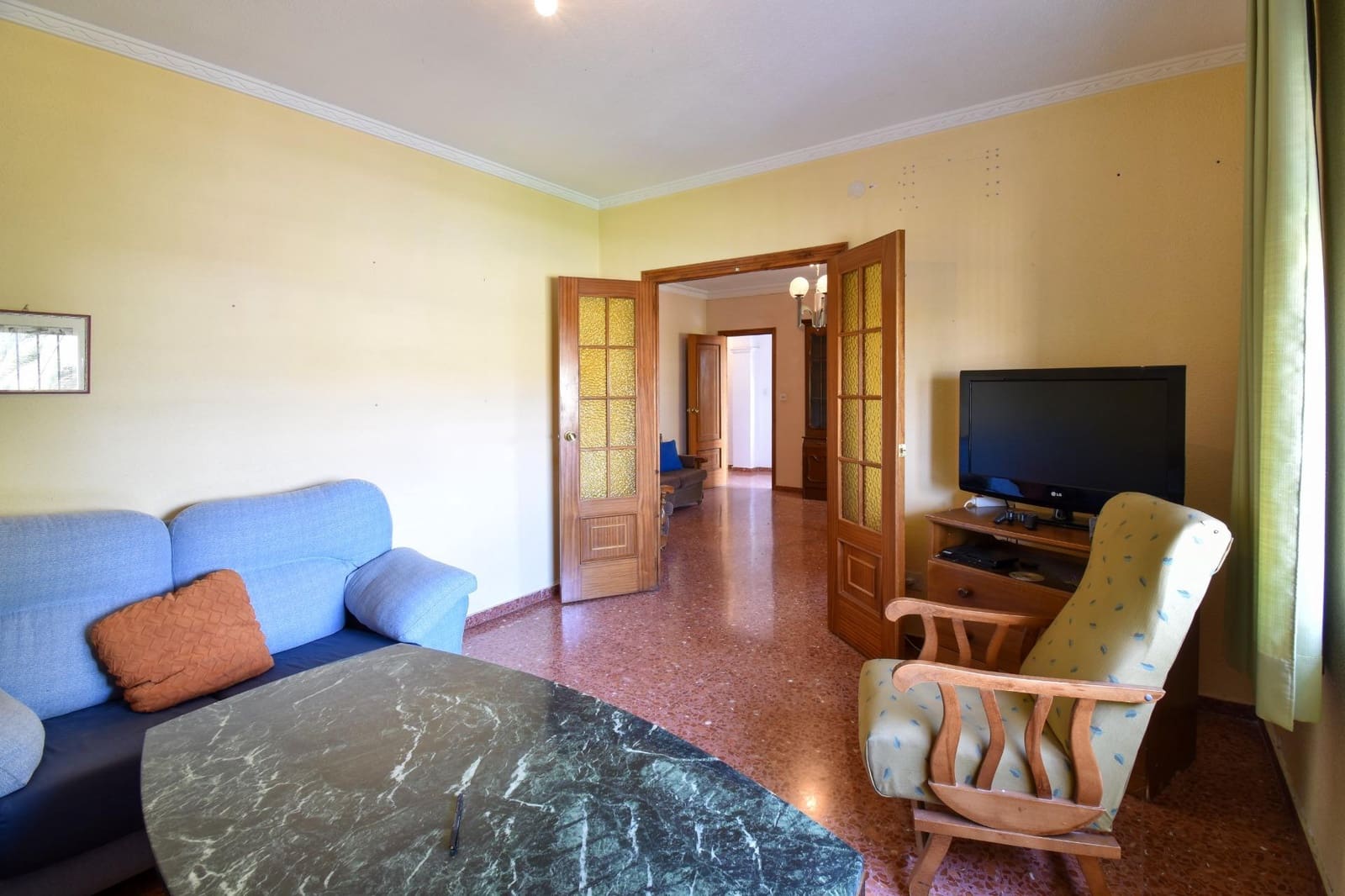 10 bedroom Villa for sale in Padul with pool garage - € 320,000 (Ref: 9434965)