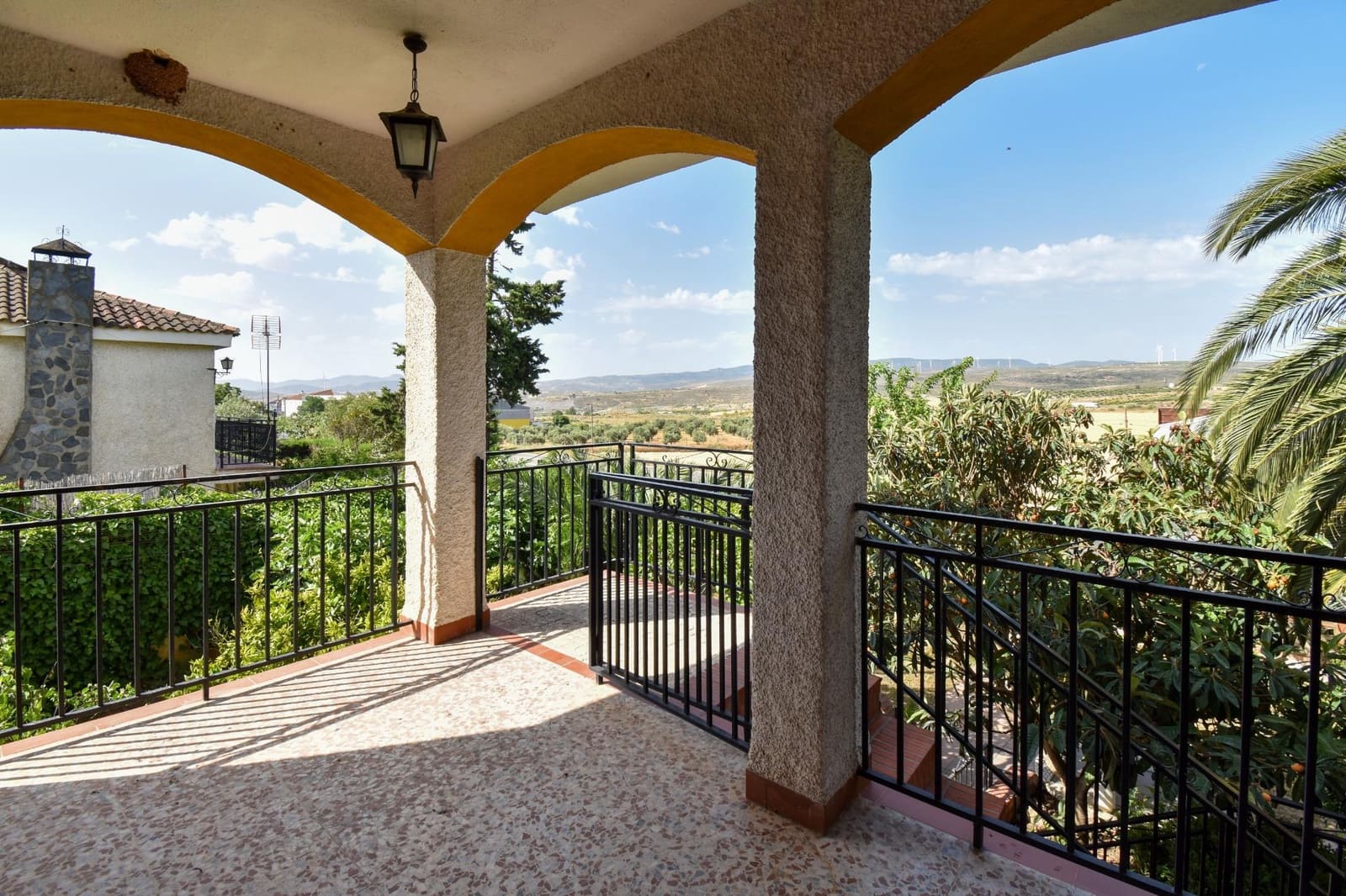 10 bedroom Villa for sale in Padul with pool garage - € 320,000 (Ref: 9434965)