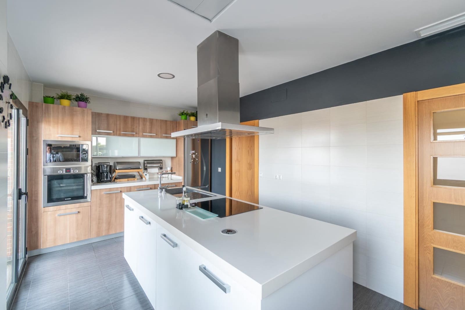 4 soverom Villa til salgs i Alhendin med svømmebasseng garasje - € 469 000 (Ref: 9434967)