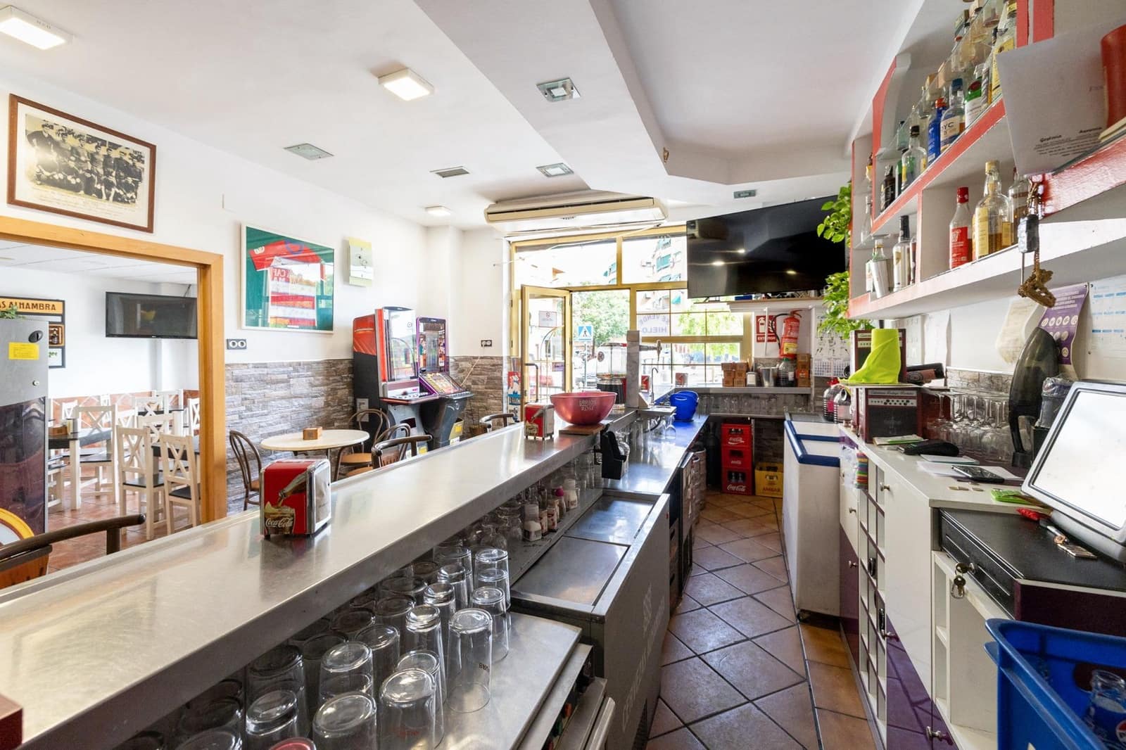 Virksomhed til salg i Granada by - € 280.000 (Ref: 9434969)