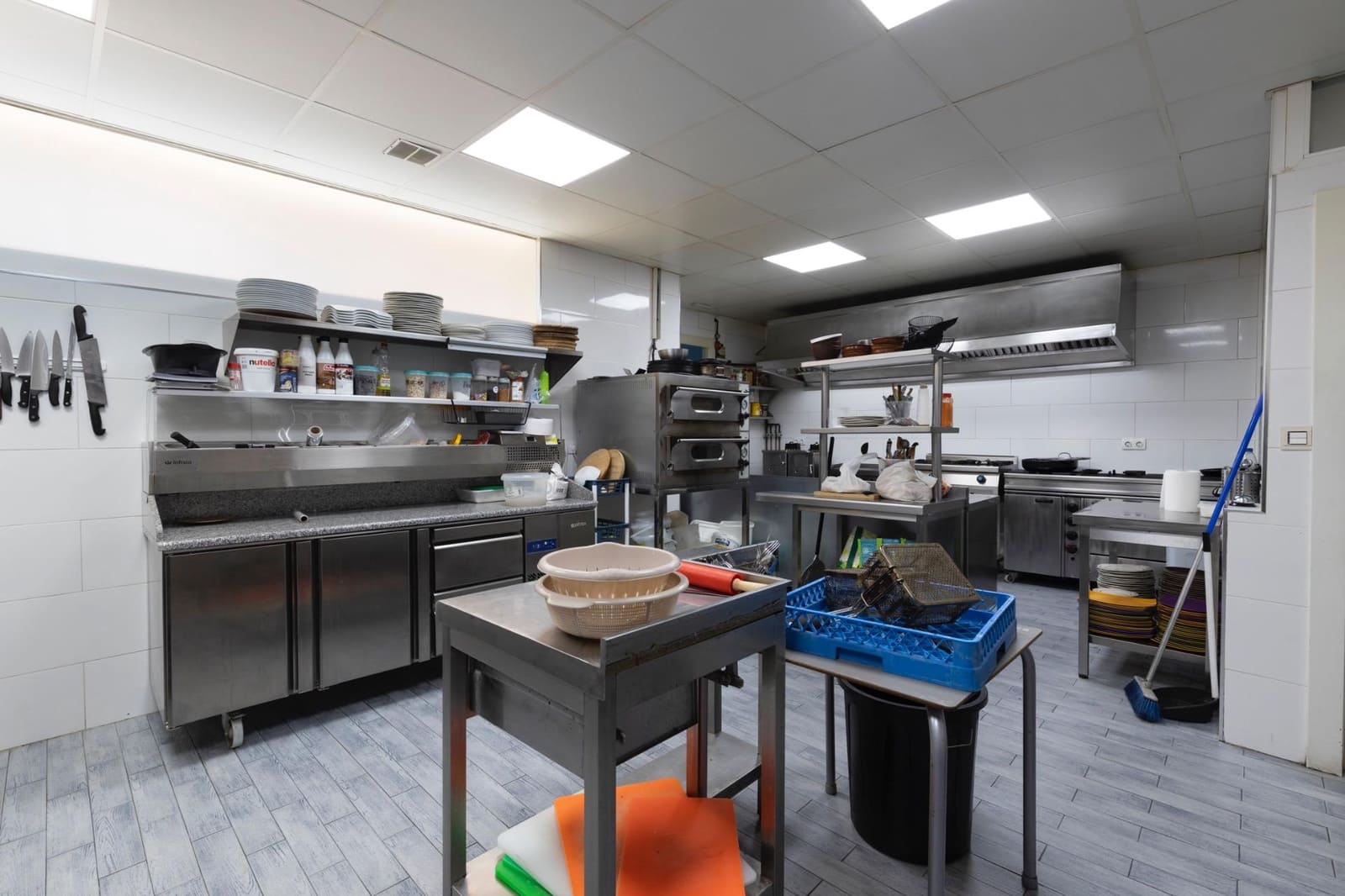 Business for sale in La Zubia - € 45,000 (Ref: 9434970)