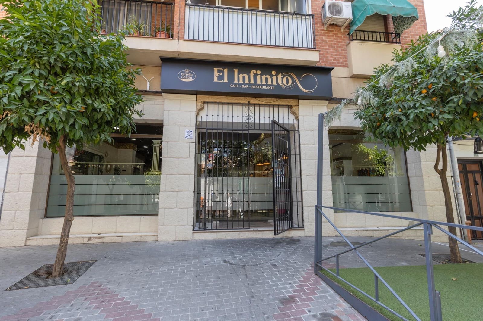 Business for sale in La Zubia - € 45,000 (Ref: 9434970)