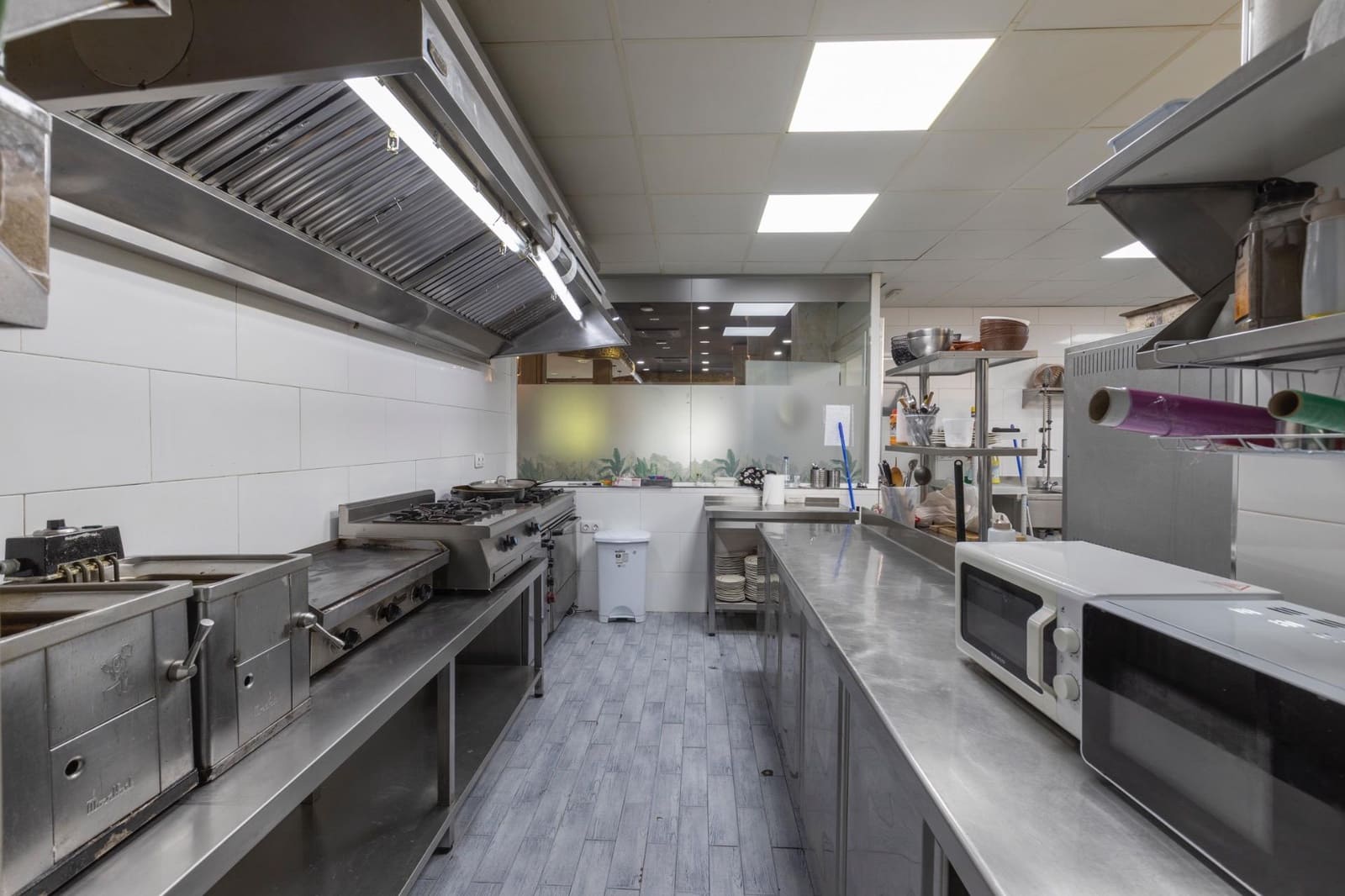 Business for sale in La Zubia - € 45,000 (Ref: 9434970)