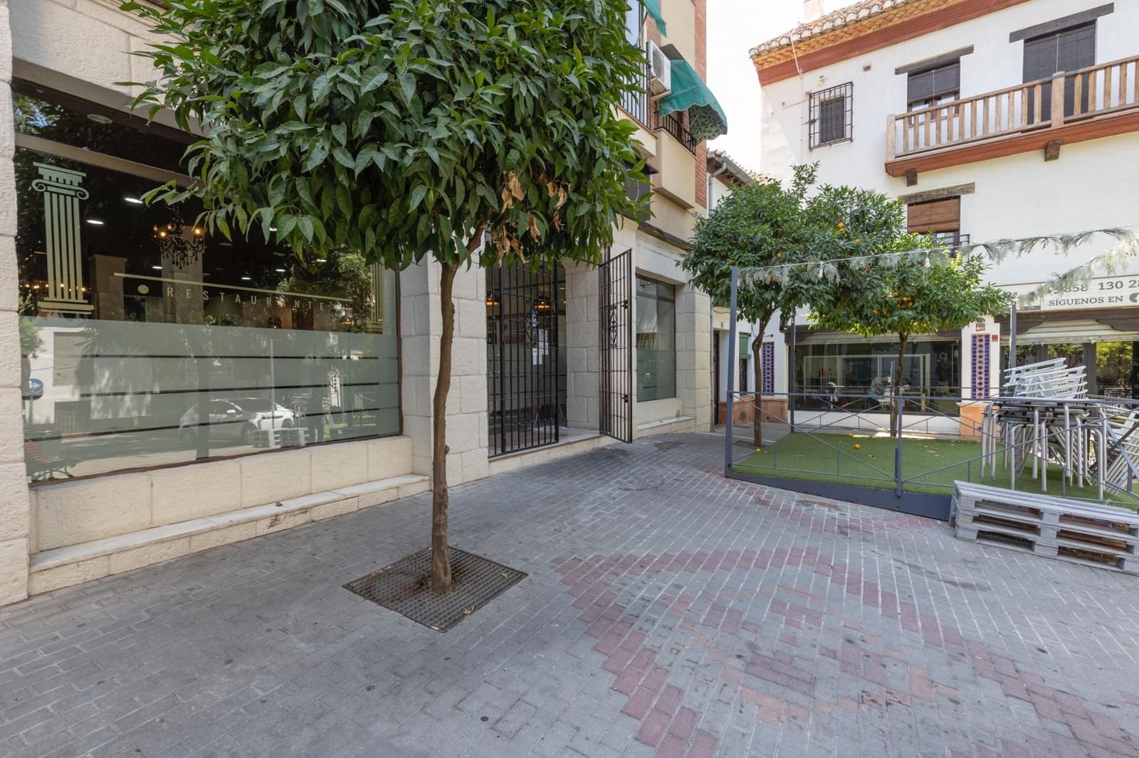Business for sale in La Zubia - € 45,000 (Ref: 9434970)