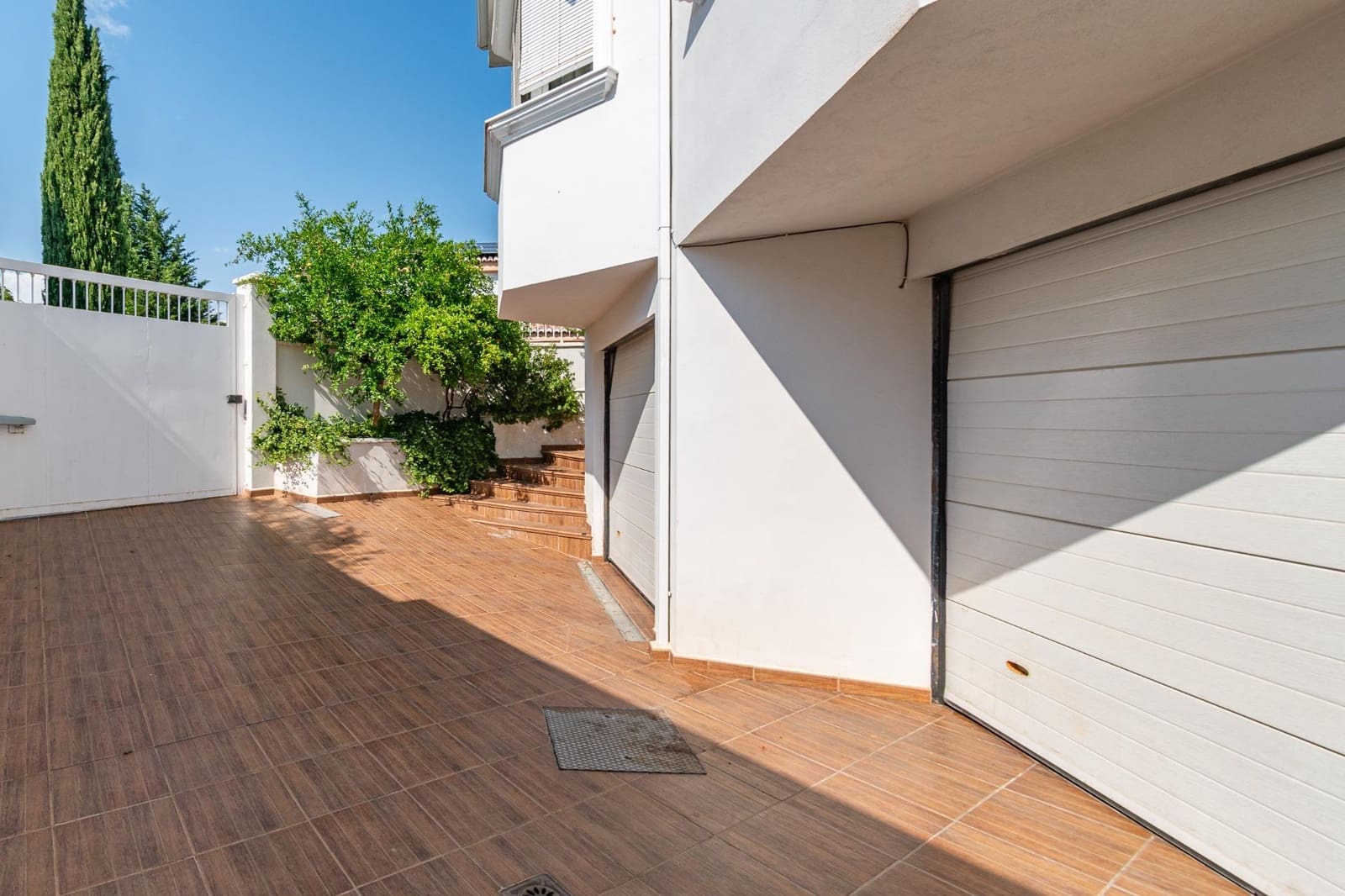 5 soveværelse Villa til salg i Monachil med swimmingpool garage - € 459.000 (Ref: 9434971)