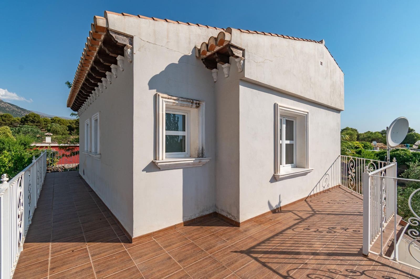 5 soveværelse Villa til salg i Monachil med swimmingpool garage - € 459.000 (Ref: 9434971)