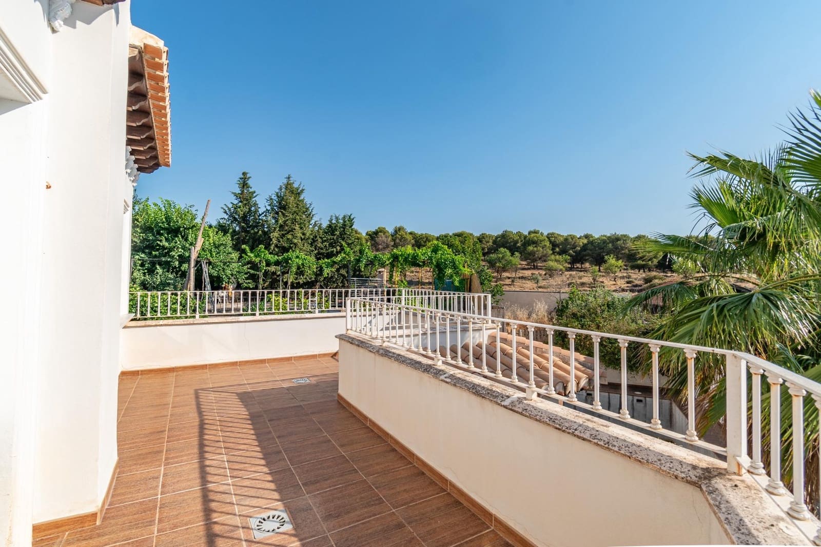 5 soveværelse Villa til salg i Monachil med swimmingpool garage - € 459.000 (Ref: 9434971)