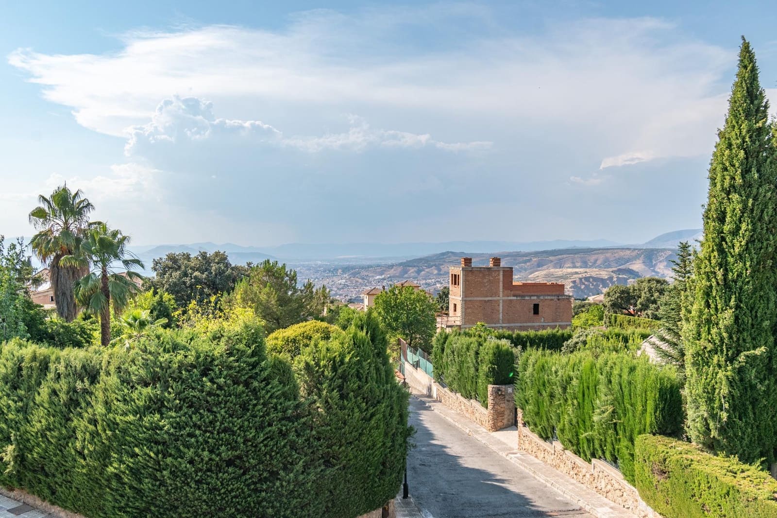 5 soveværelse Villa til salg i Monachil med swimmingpool garage - € 459.000 (Ref: 9434971)