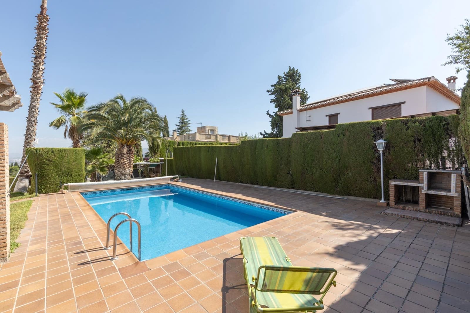 5 soveværelse Villa til salg i Gojar med swimmingpool garage - € 467.000 (Ref: 9434973)