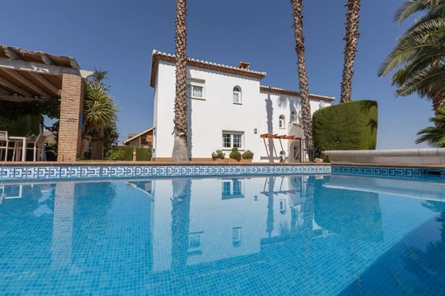 5 soveværelse Villa til salg i Gójar med swimmingpool garage - € 467.000 (Ref: 9434973)