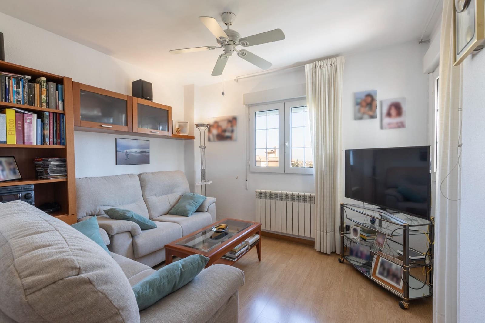 5 soveværelse Villa til salg i Gojar med swimmingpool garage - € 467.000 (Ref: 9434973)