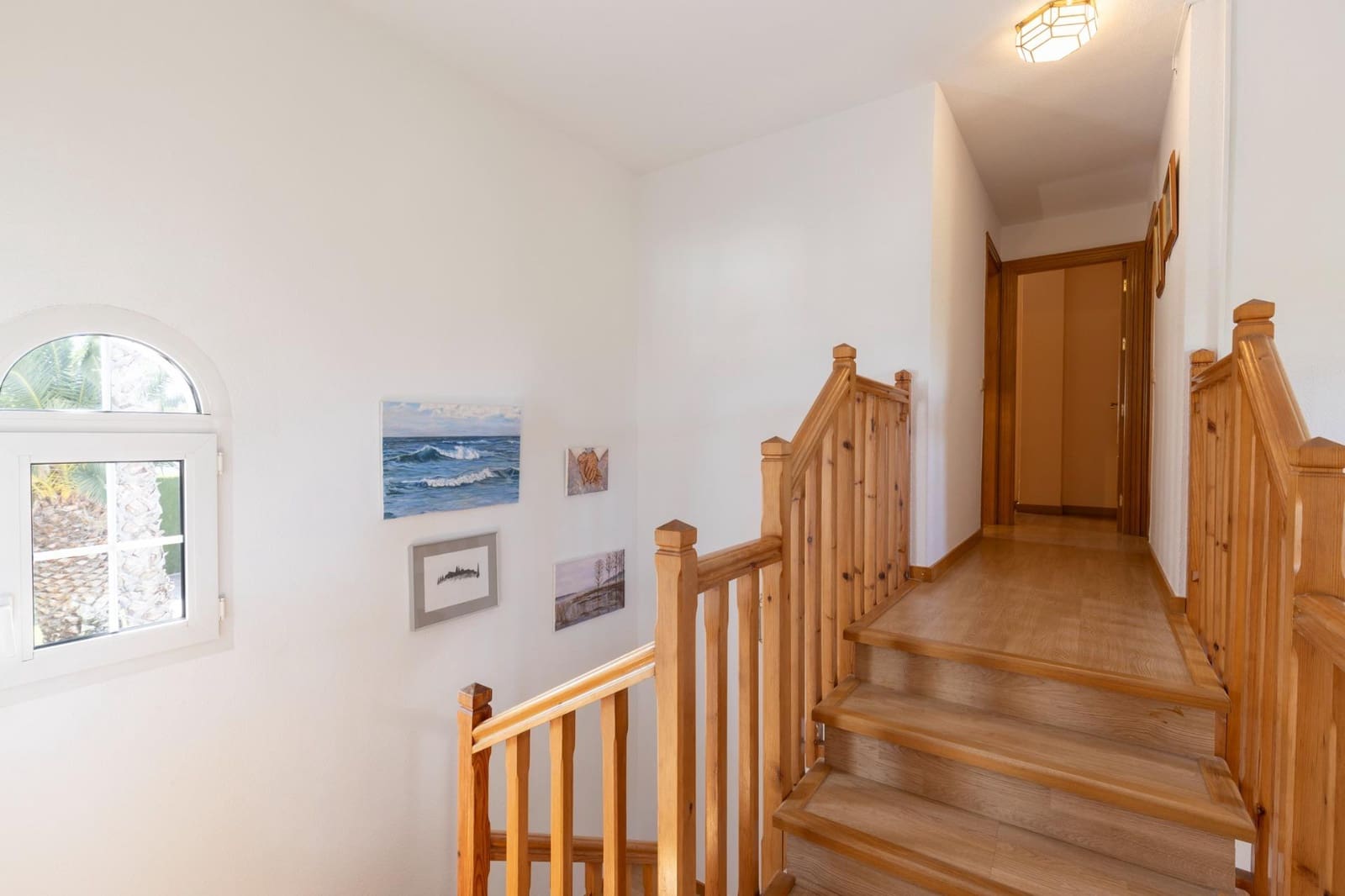 5 soveværelse Villa til salg i Gojar med swimmingpool garage - € 467.000 (Ref: 9434973)