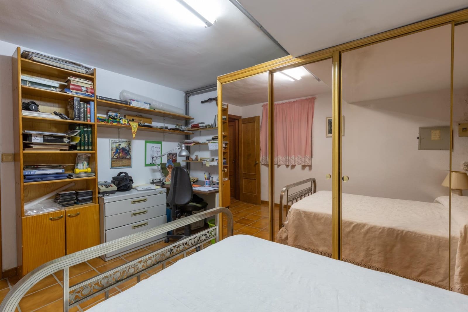 5 soveværelse Villa til salg i Gojar med swimmingpool garage - € 467.000 (Ref: 9434973)