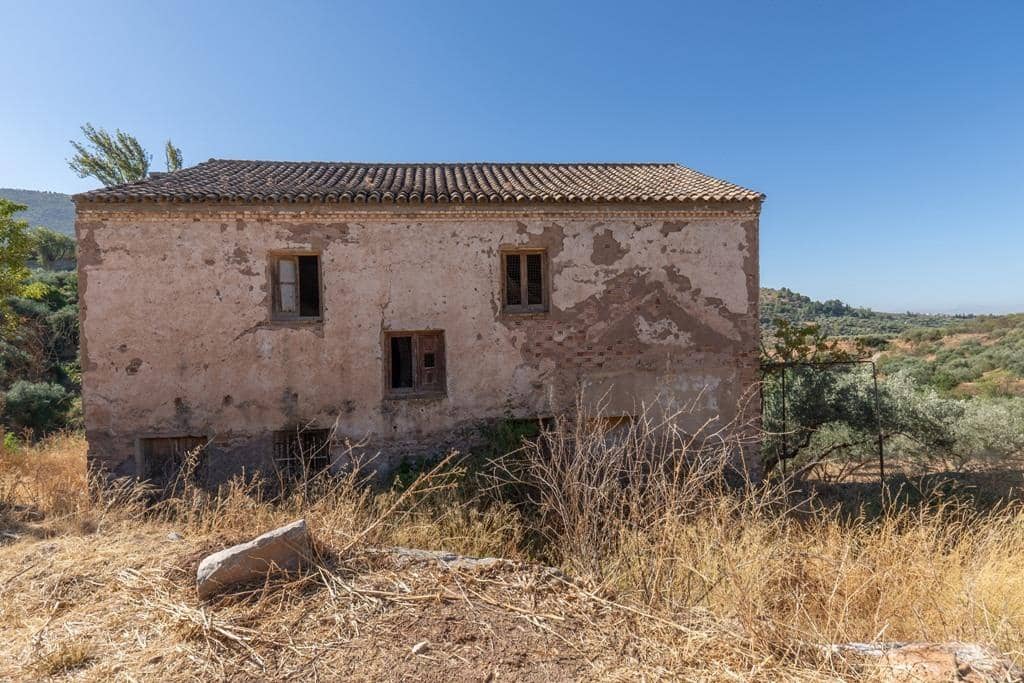 8 slaapkamer Finca/Landhuis te koop in Cogollos Vega - € 70.000 (Ref: 9434975)