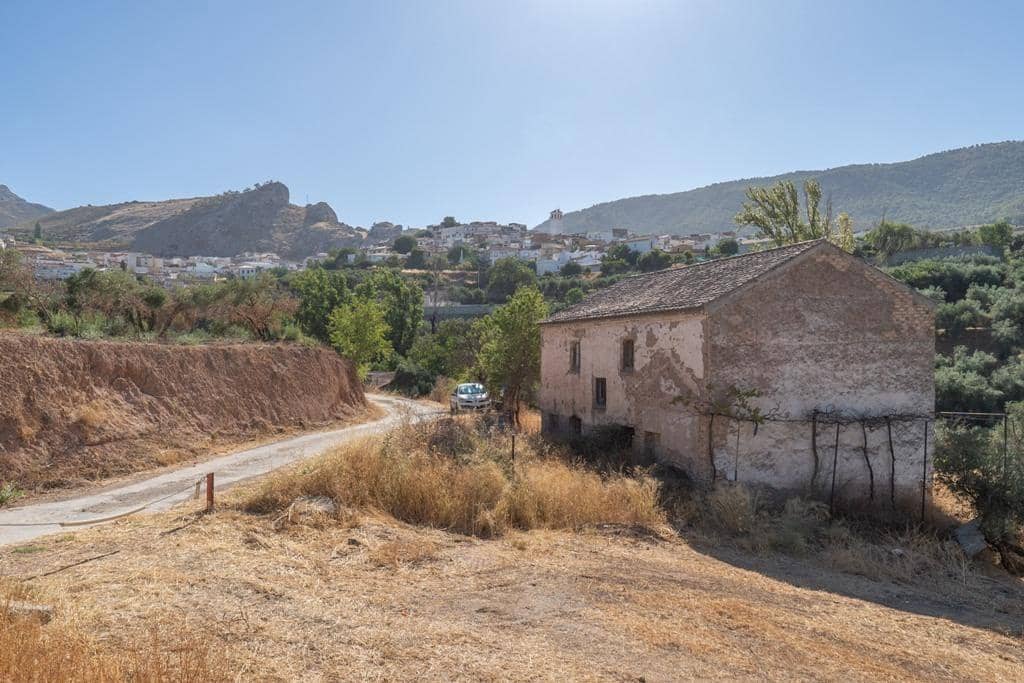 8 slaapkamer Finca/Landhuis te koop in Cogollos Vega - € 70.000 (Ref: 9434975)