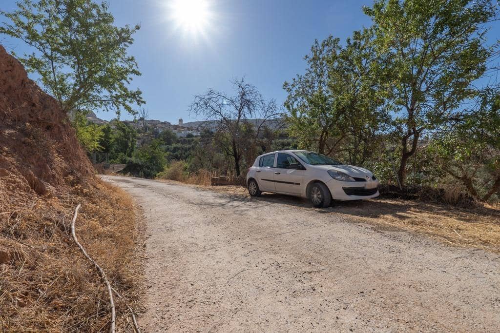 8 slaapkamer Finca/Landhuis te koop in Cogollos Vega - € 70.000 (Ref: 9434975)