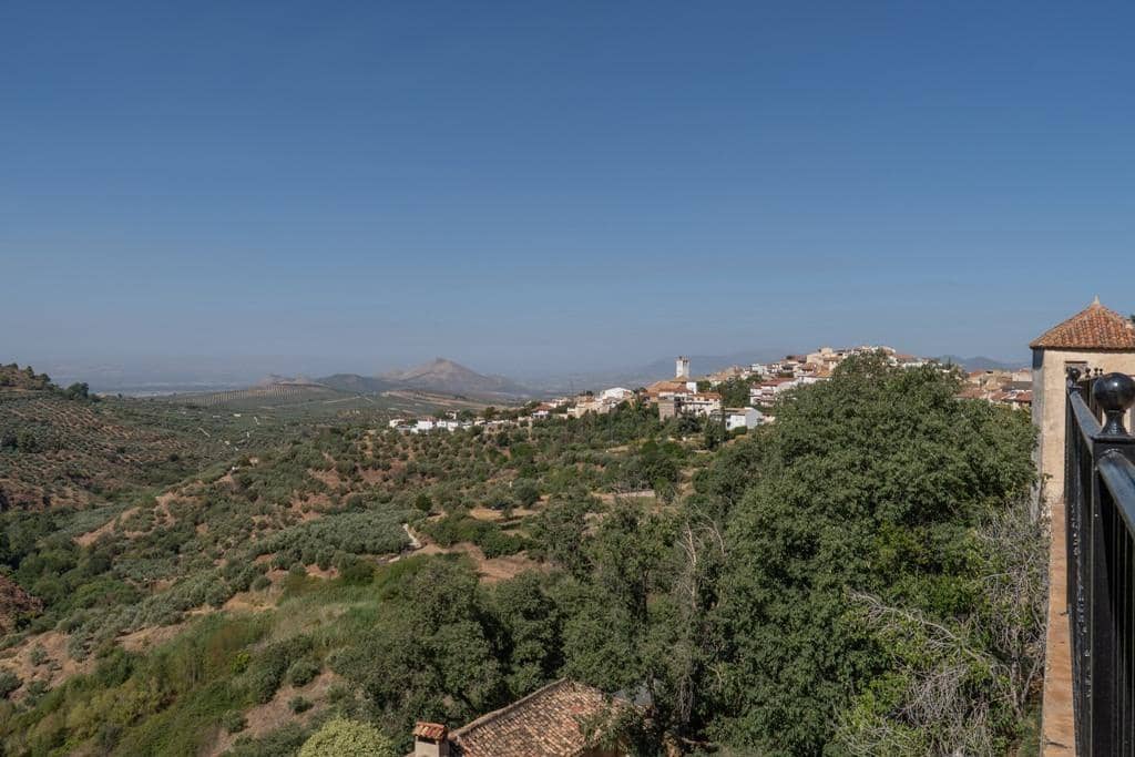 8 slaapkamer Finca/Landhuis te koop in Cogollos Vega - € 70.000 (Ref: 9434975)