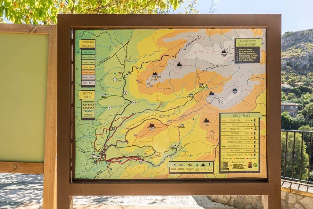 8 slaapkamer Finca/Landhuis te koop in Cogollos Vega - € 70.000 (Ref: 9434975)