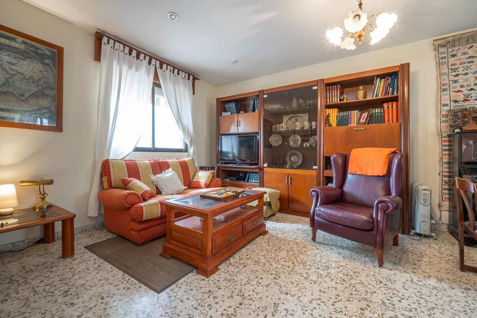 4 chambre Villa/Maison à vendre à Grenade ville avec piscine garage - 288 000 € (Ref: 9434977)