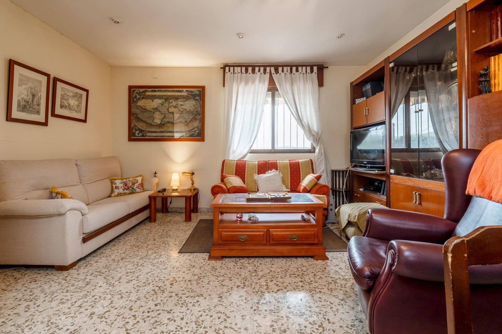 4 chambre Villa/Maison à vendre à Grenade ville avec piscine garage - 288 000 € (Ref: 9434977)